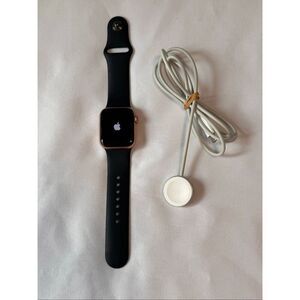 Apple Watch SE 40mm 32GB A2353 Aluminum Gold/Charger